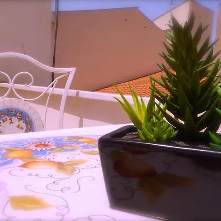 Blue House Terrace And Balcony Cefalu